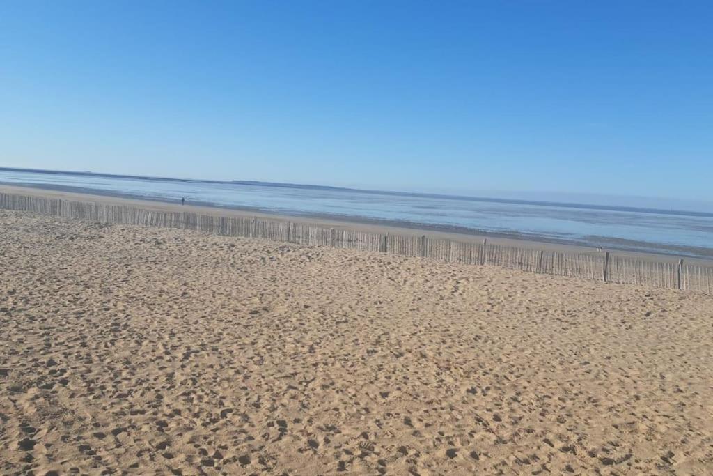 Maison Piscine A 3' De La Mer.